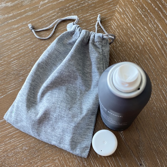 LIVING PROOF Perfect Hair Day Dry Shampoo HAIR KIT - Picture 12 of 16